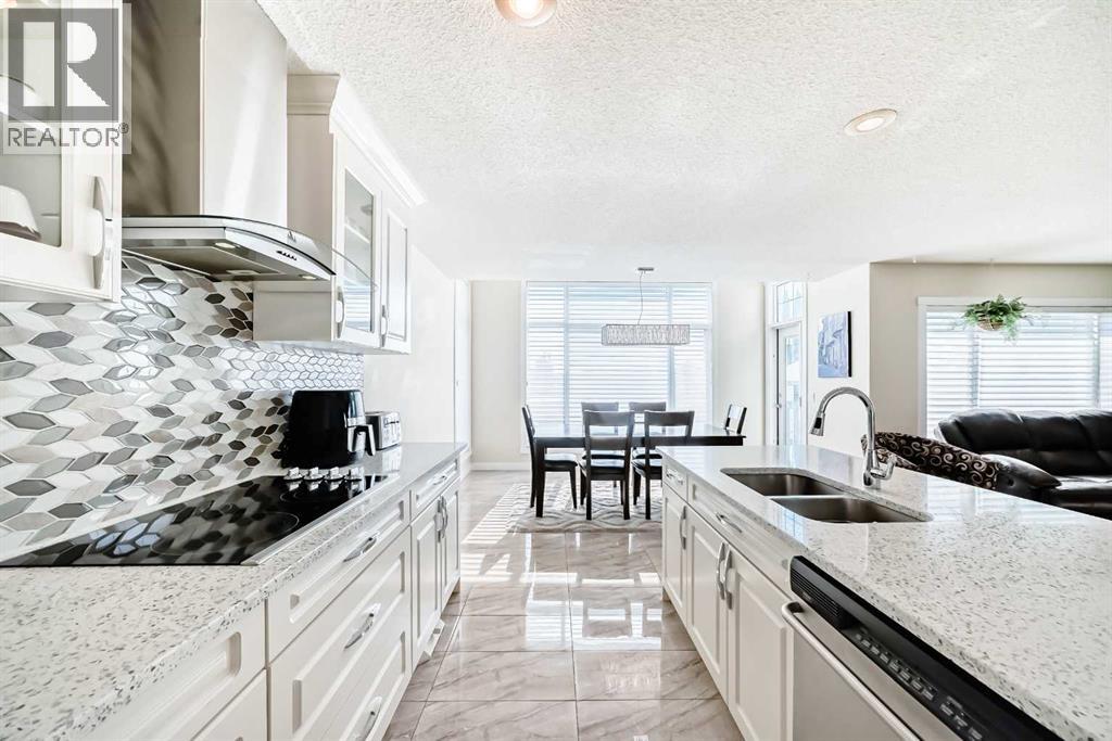 Single Family House for Sale in  Covette Bay NE Coventry Hills Calgary 