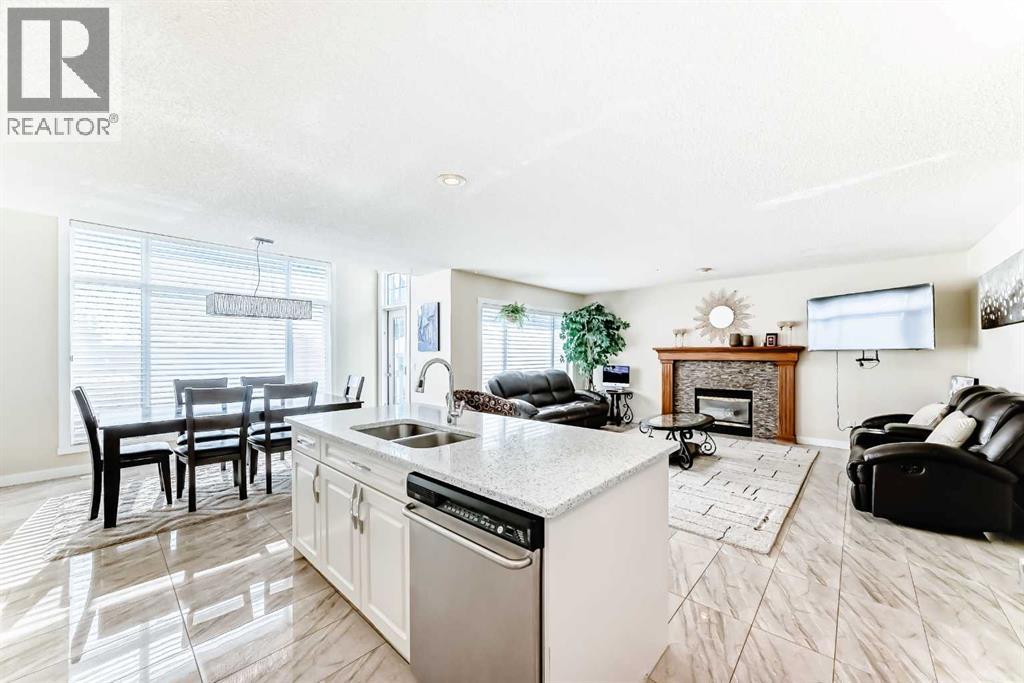 Single Family House for Sale in  Covette Bay NE Coventry Hills Calgary 