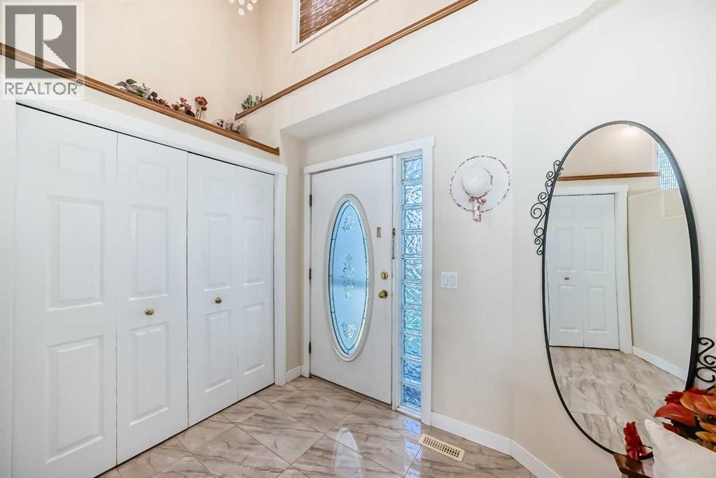 Single Family House for Sale in  Covette Bay NE Coventry Hills Calgary 