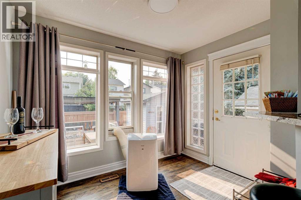 Single Family House for Sale in  Mckinley Place SE McKenzie Lake Calgary 