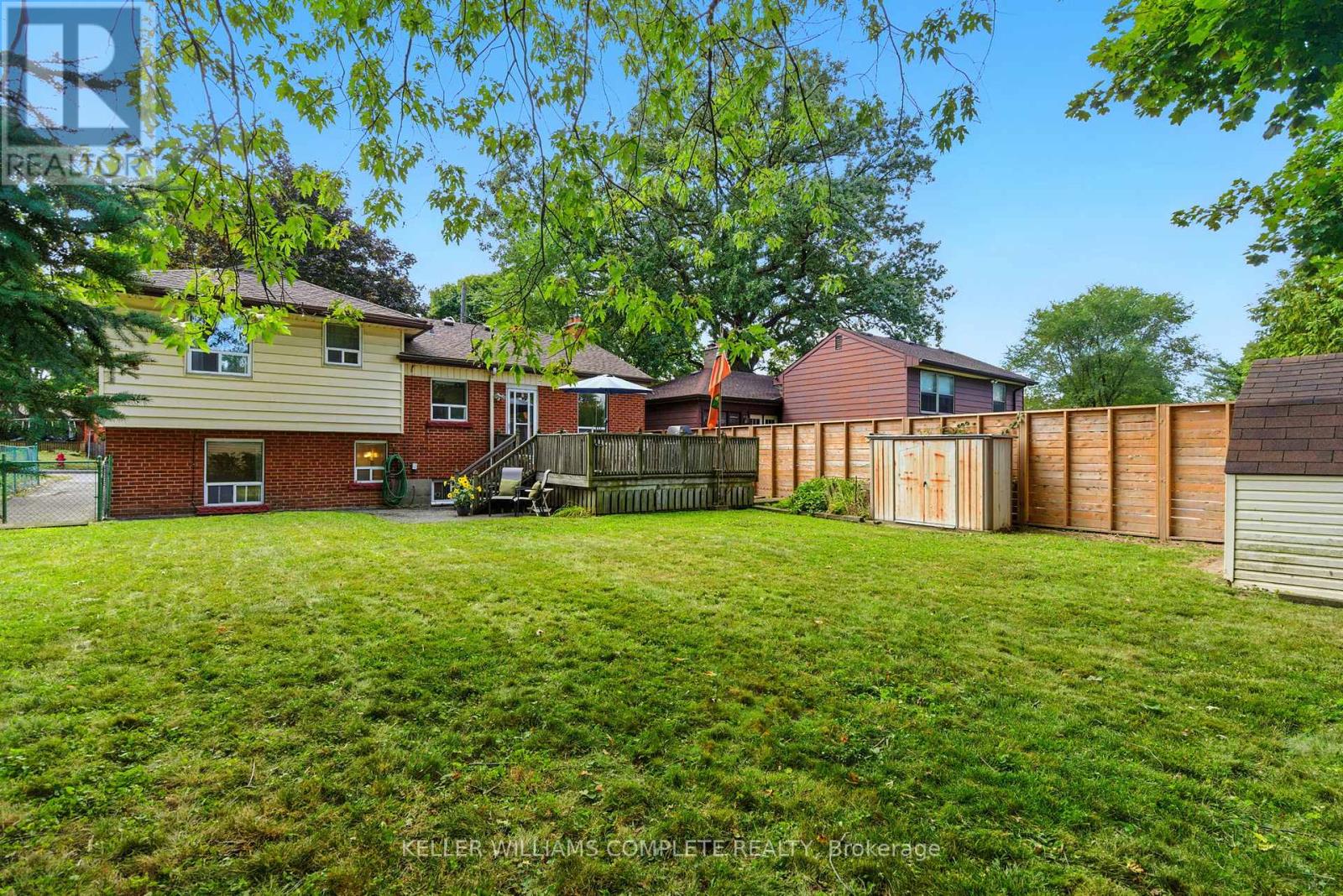 Single Family House for Sale in  BRUCEDALE AVENUE E Hamilton (Sherwood) 