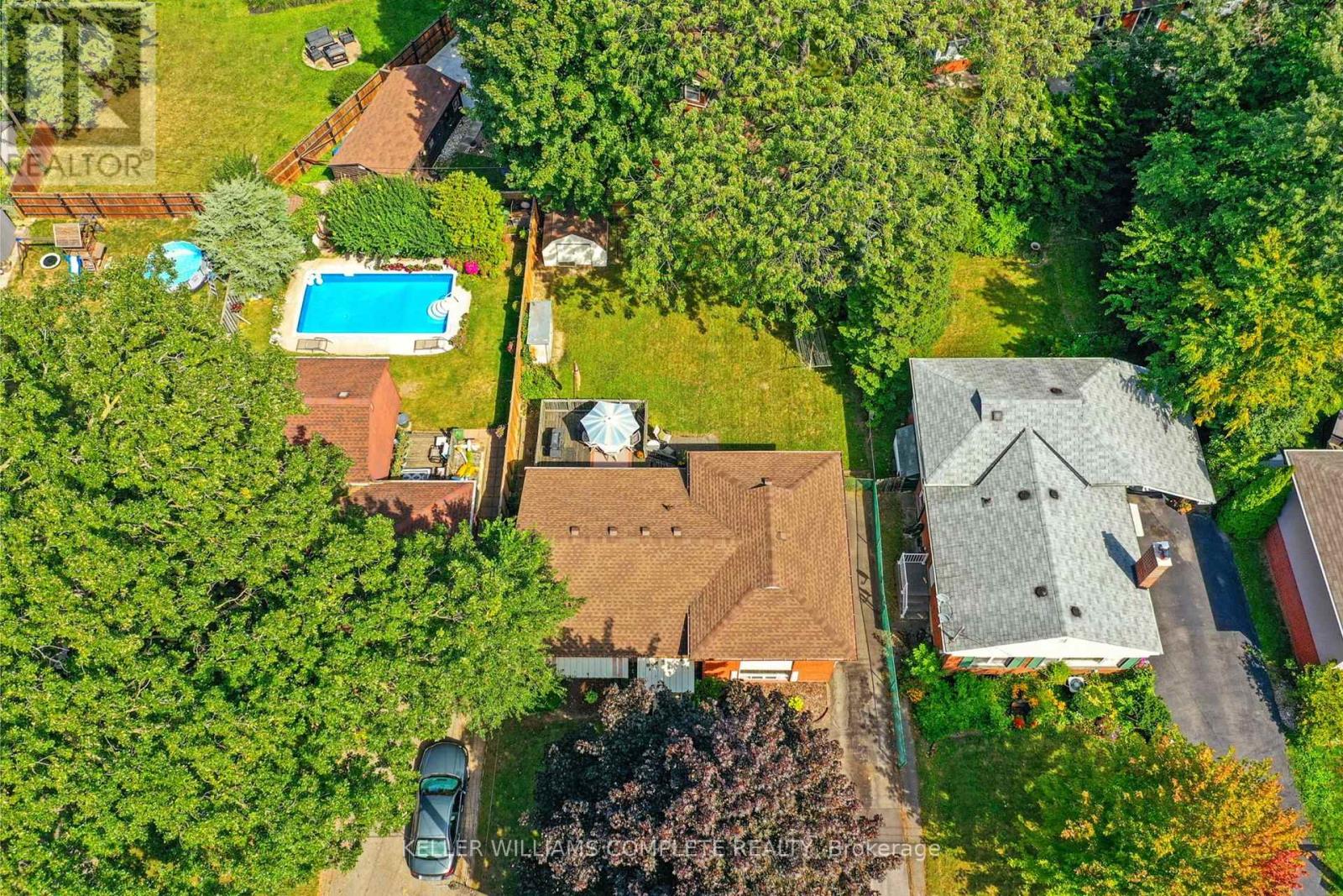 Single Family House for Sale in  BRUCEDALE AVENUE E Hamilton (Sherwood) 