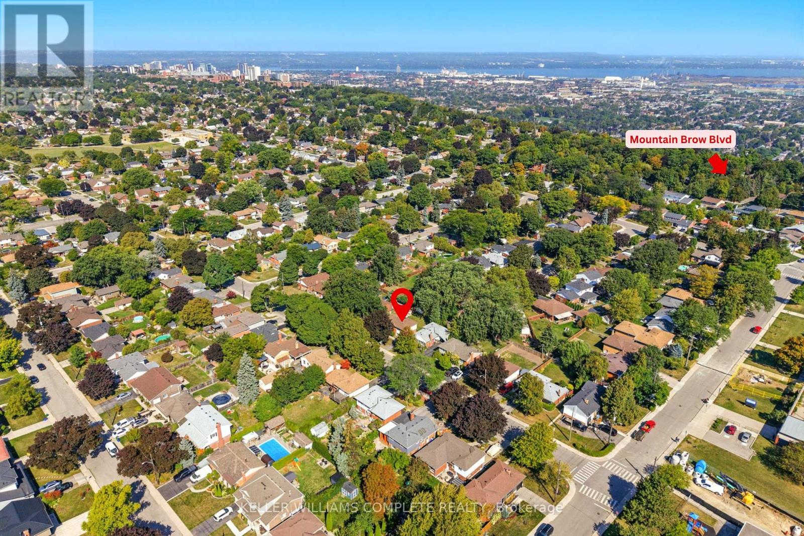 Single Family House for Sale in  BRUCEDALE AVENUE E Hamilton (Sherwood) 