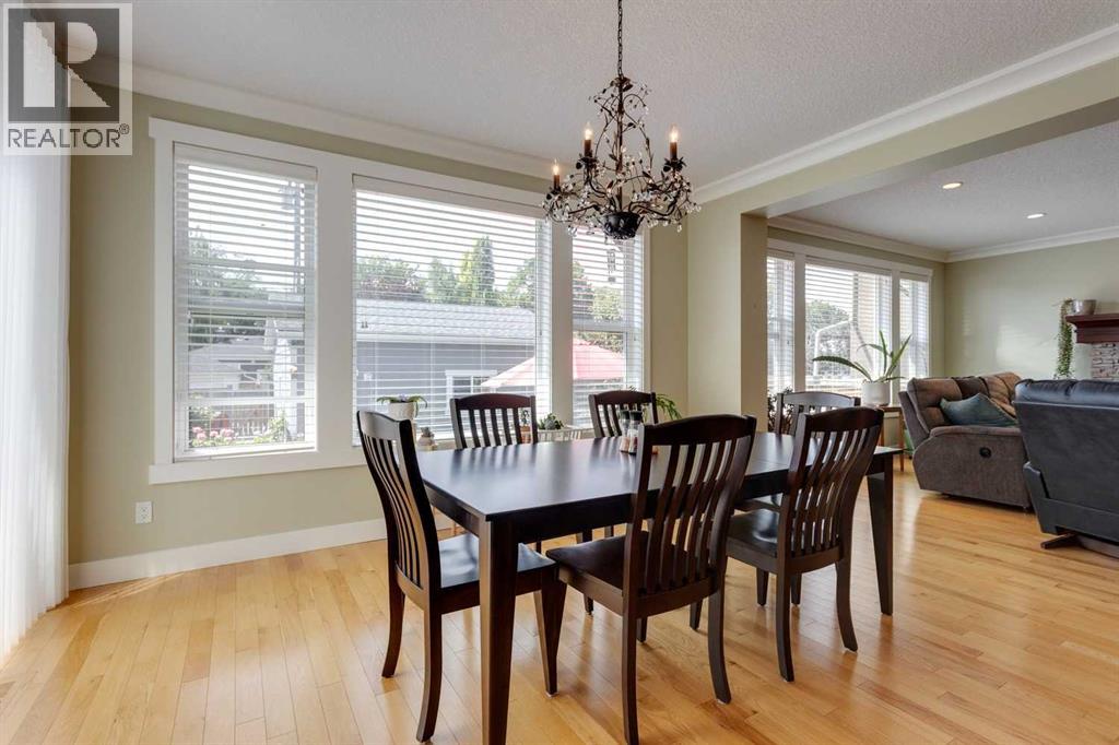 Single Family House for Sale in   Avenue NW Mount Pleasant Calgary 