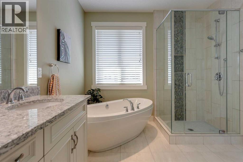 Single Family House for Sale in   Avenue NW Mount Pleasant Calgary 