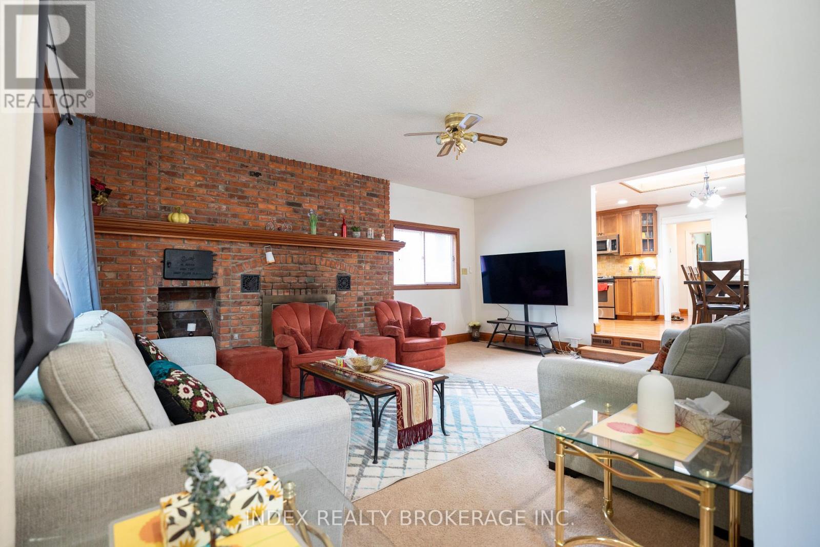 1073 KENT AVENUE E - 38