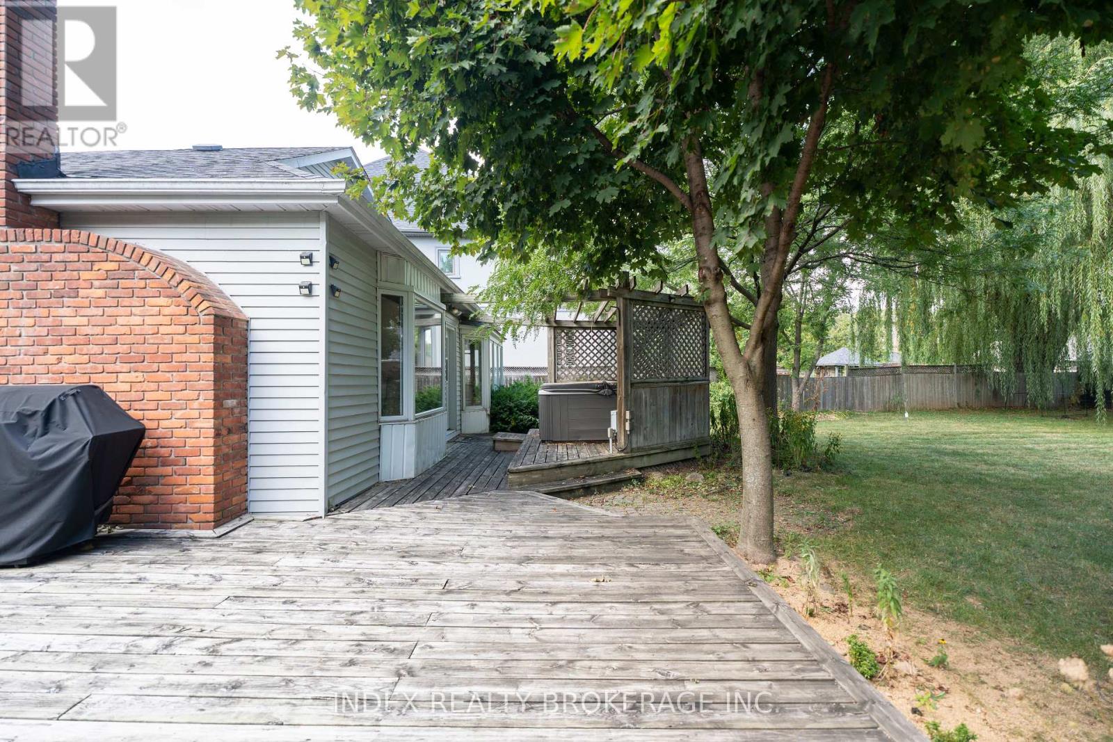 1073 KENT AVENUE E - 48