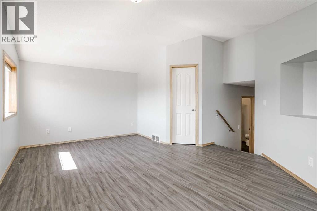Single Family House 4 Level for Sale in  Panatella Drive NW Panorama Hills Calgary 
