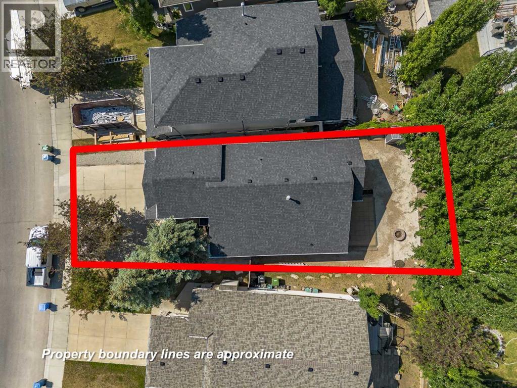 Single Family House 4 Level for Sale in  Panatella Drive NW Panorama Hills Calgary 