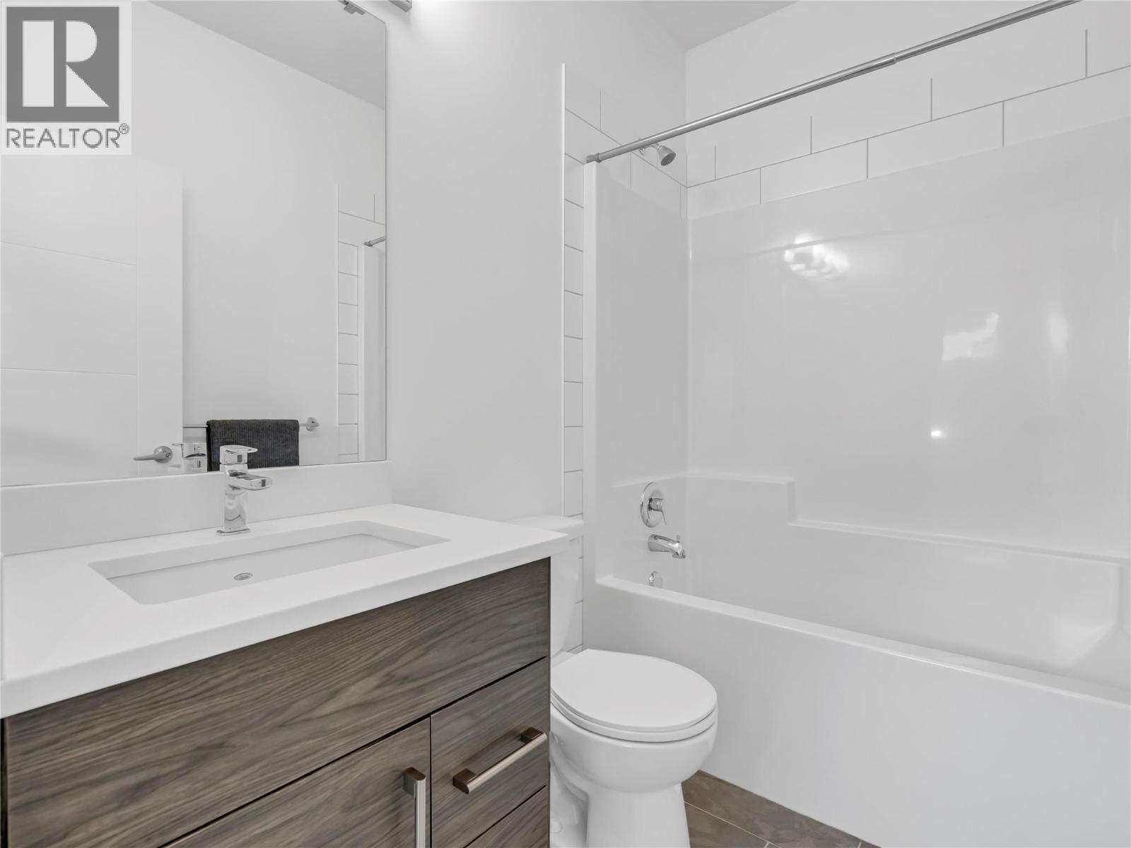 453 MAURICE Street Unit# 102, Penticton