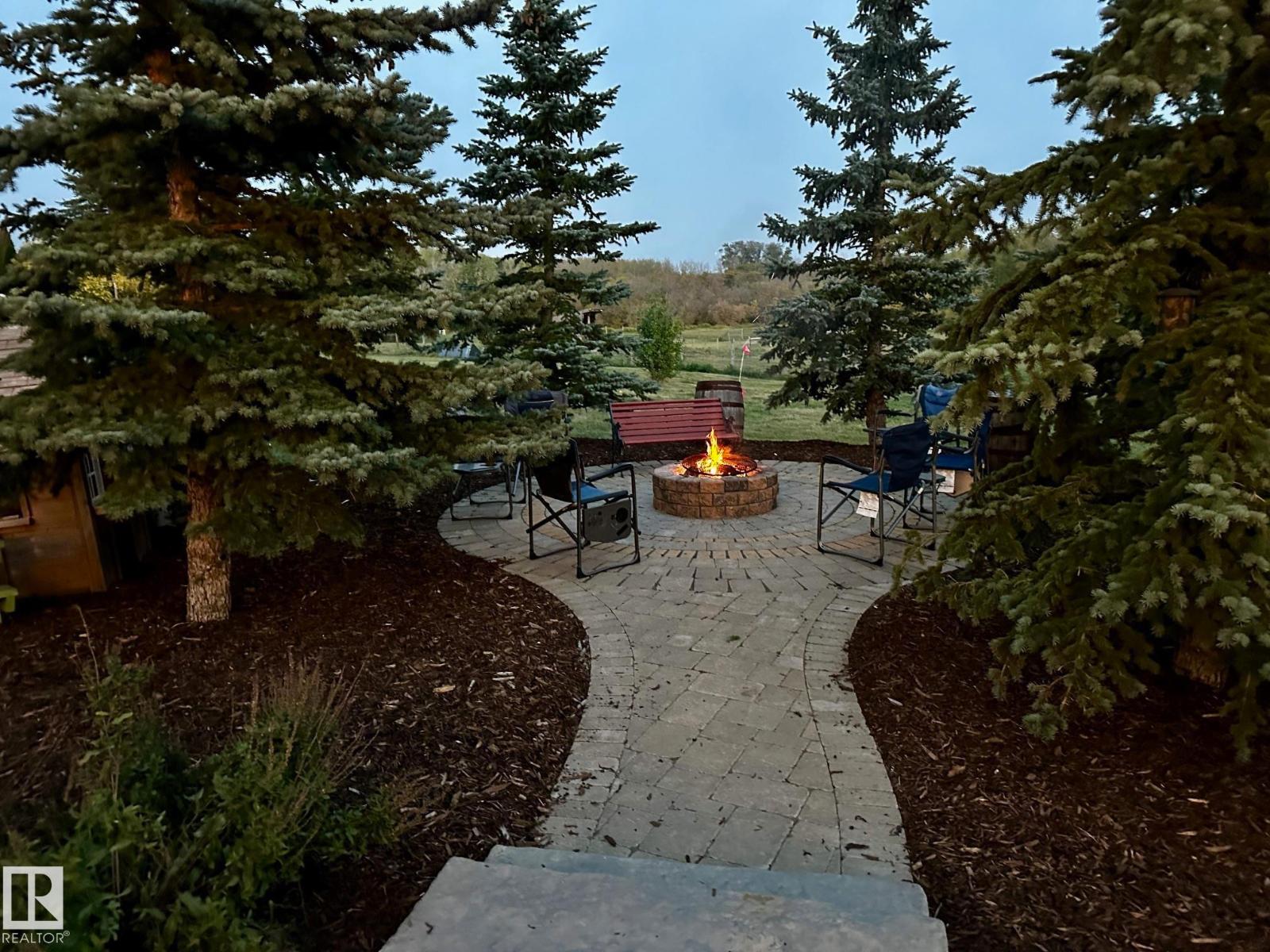 26109B MEADOWVIEW DR, Rural Sturgeon County