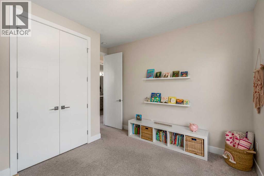 Single Family House for Sale in   Avenue SW Rutland Park Calgary 