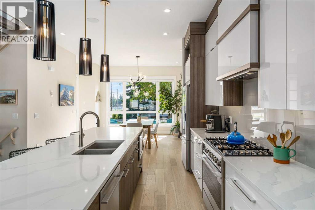 Single Family House for Sale in   Avenue SW Rutland Park Calgary 
