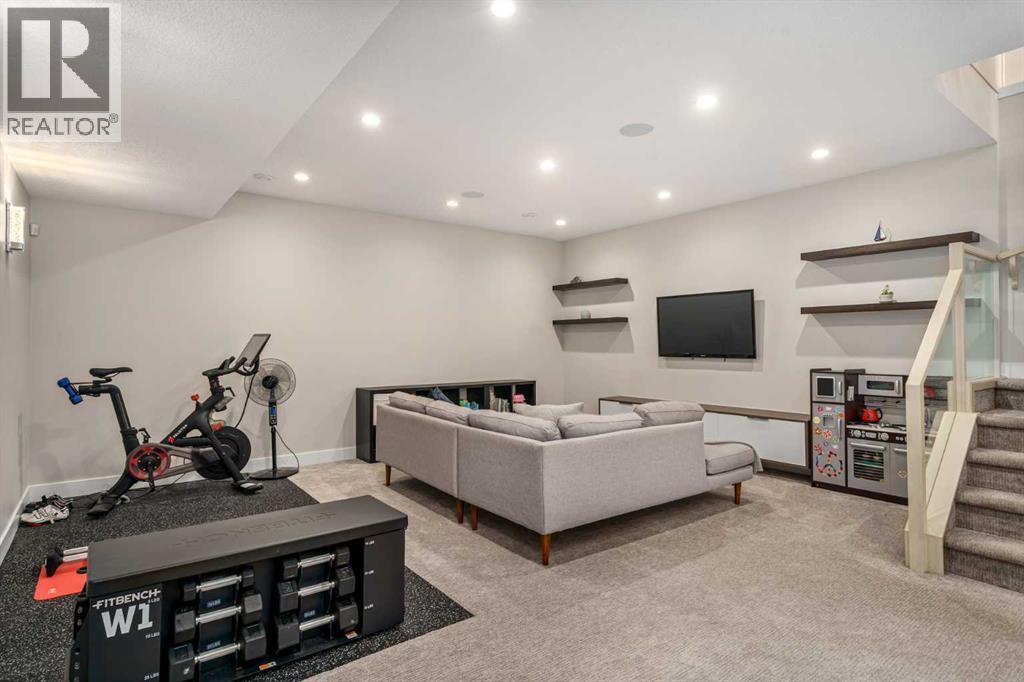 Single Family House for Sale in   Avenue SW Rutland Park Calgary 