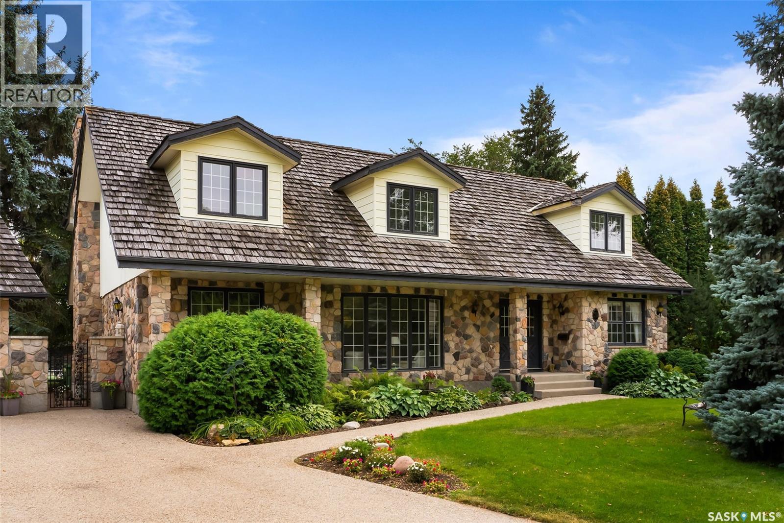 70 Lowry PLACE, Regina, Saskatchewan