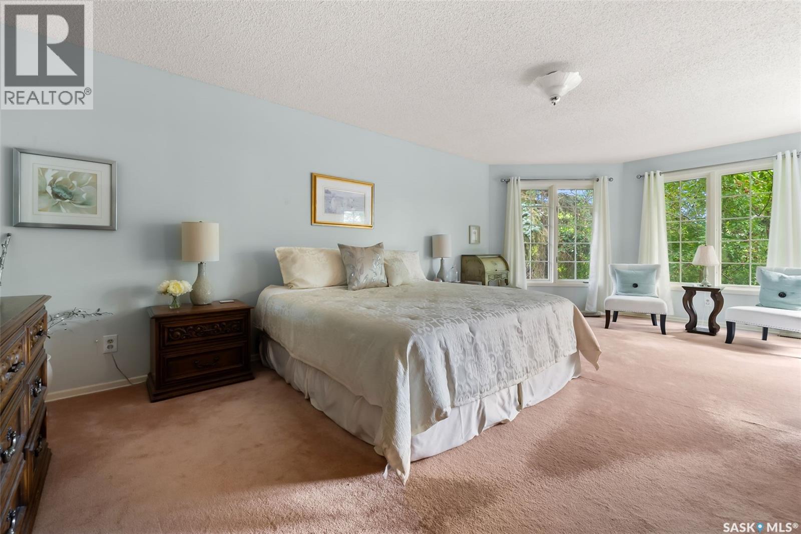 Single Family House 2 Level for Sale in  Lowry PLACE Regina 
