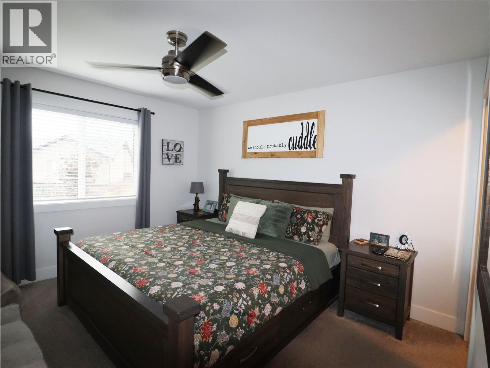 251 GOLDEN Way, Grand Forks