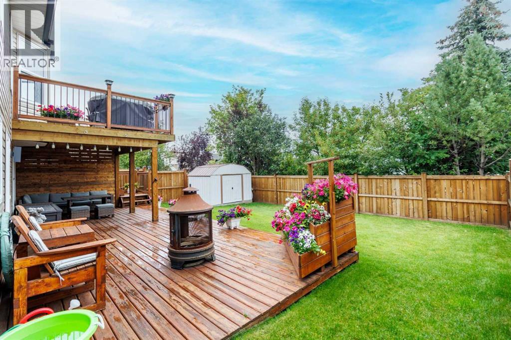 Single Family House 4 Level for Sale in  Macewan Ridge Gate NW MacEwan Glen Calgary 