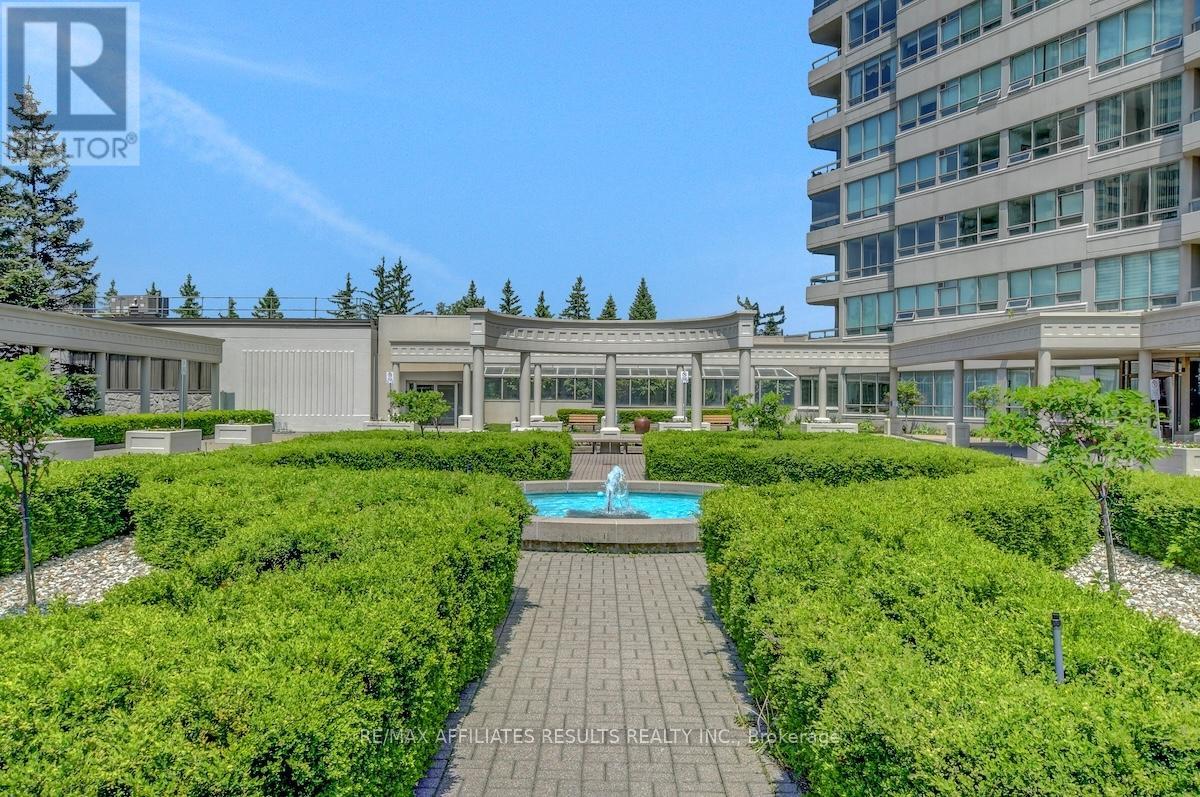 Landscaped Courtyard Garden