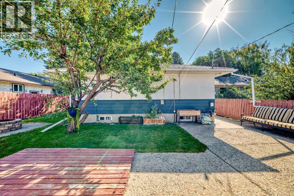 1011 18A Street NE, Calgary, Alberta