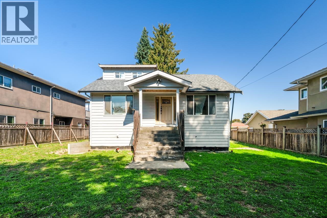 7520 CANADA WAY, Burnaby