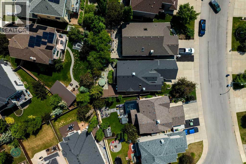 Single Family House Bungalow for Sale in  Tuscany Glen Park NW Tuscany Calgary 