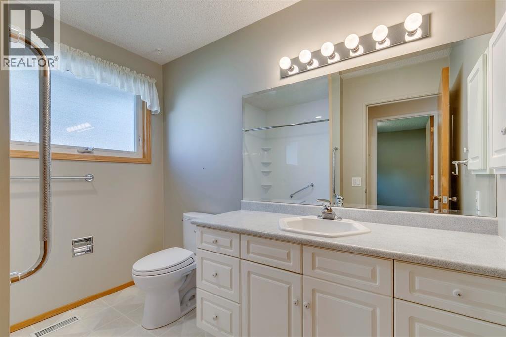 Single Family House Bungalow for Sale in  Dalmead Crescent NW Dalhousie Calgary 
