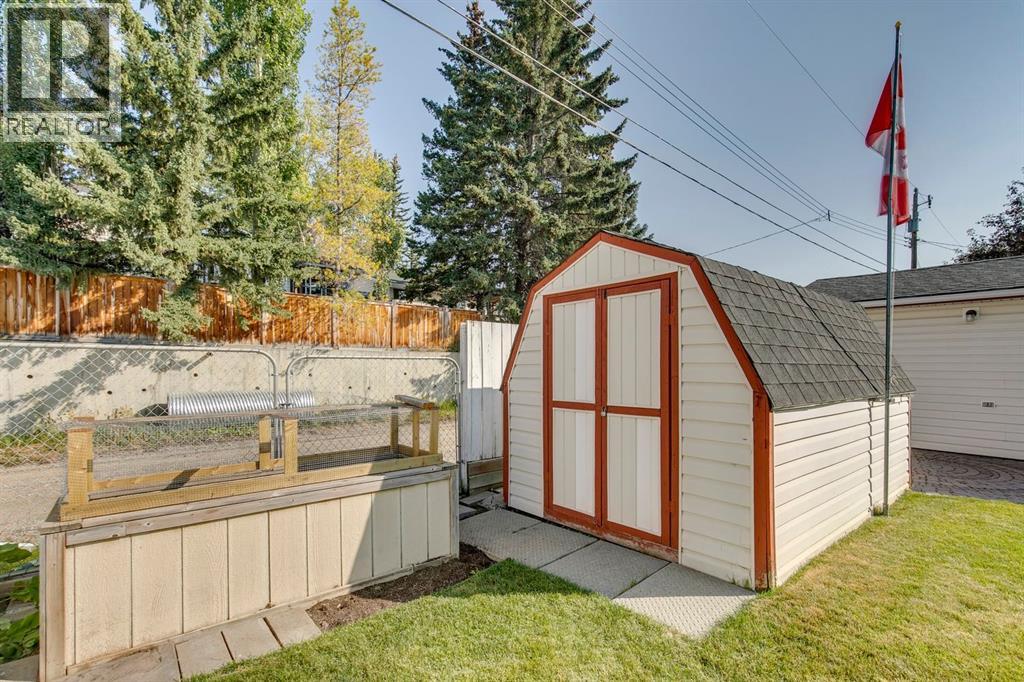 Single Family House Bungalow for Sale in  Dalmead Crescent NW Dalhousie Calgary 