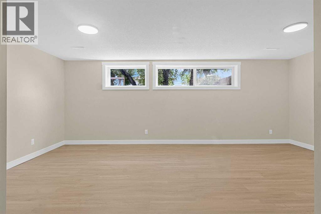 Single Family House Bungalow for Sale in  Doverville Crescent SE Dover Calgary 