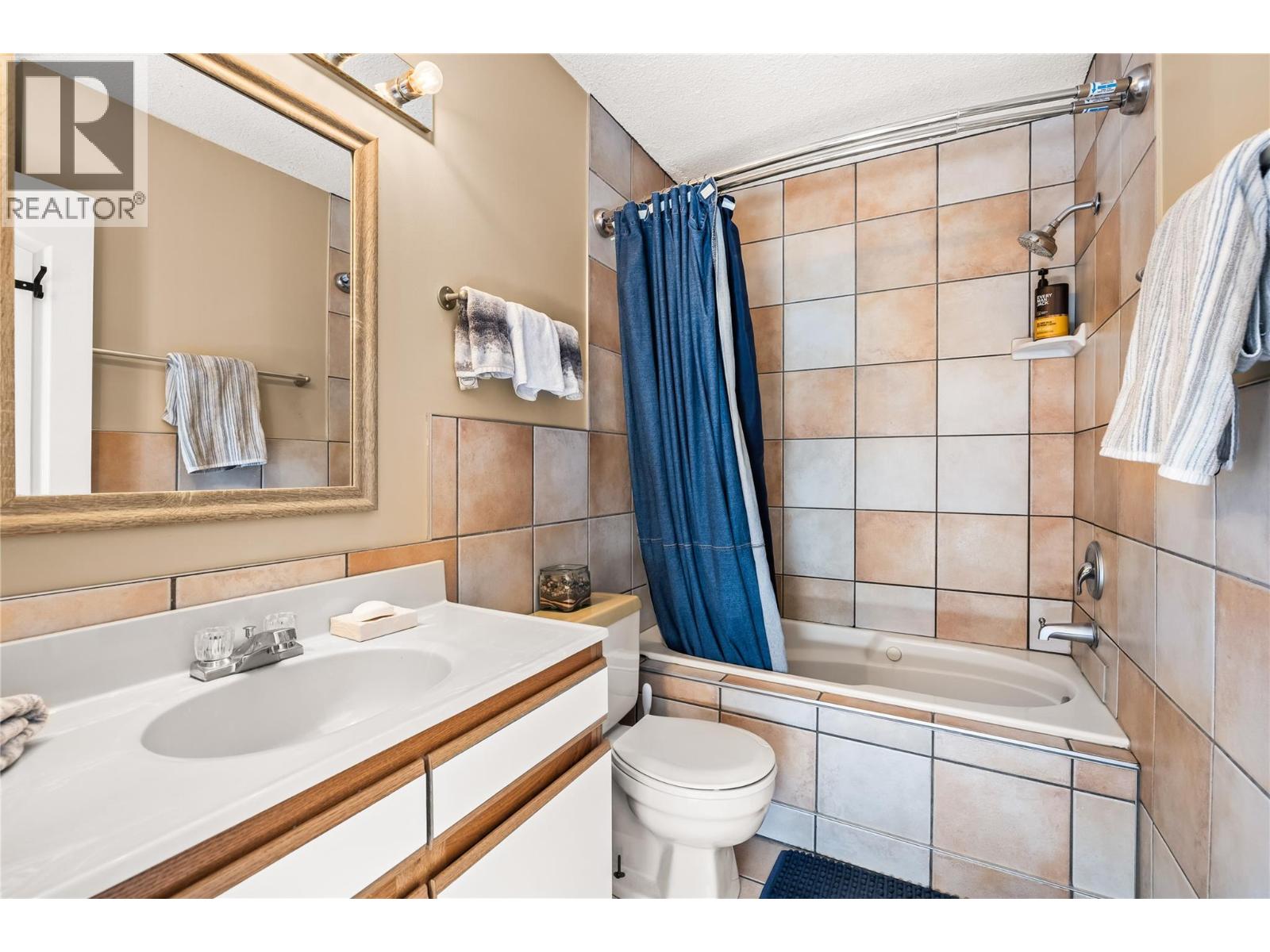 6375 Whiskey Jack Road Unit# 308, Big White