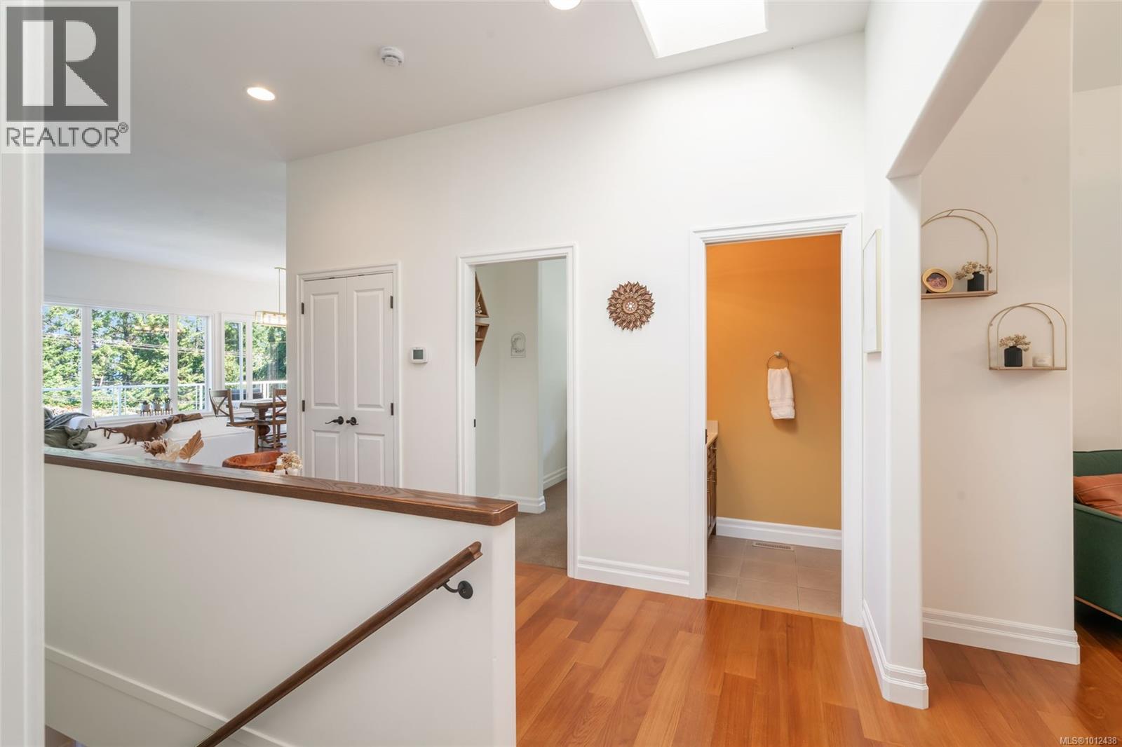 2904 Dolphin Dr, Nanoose Bay