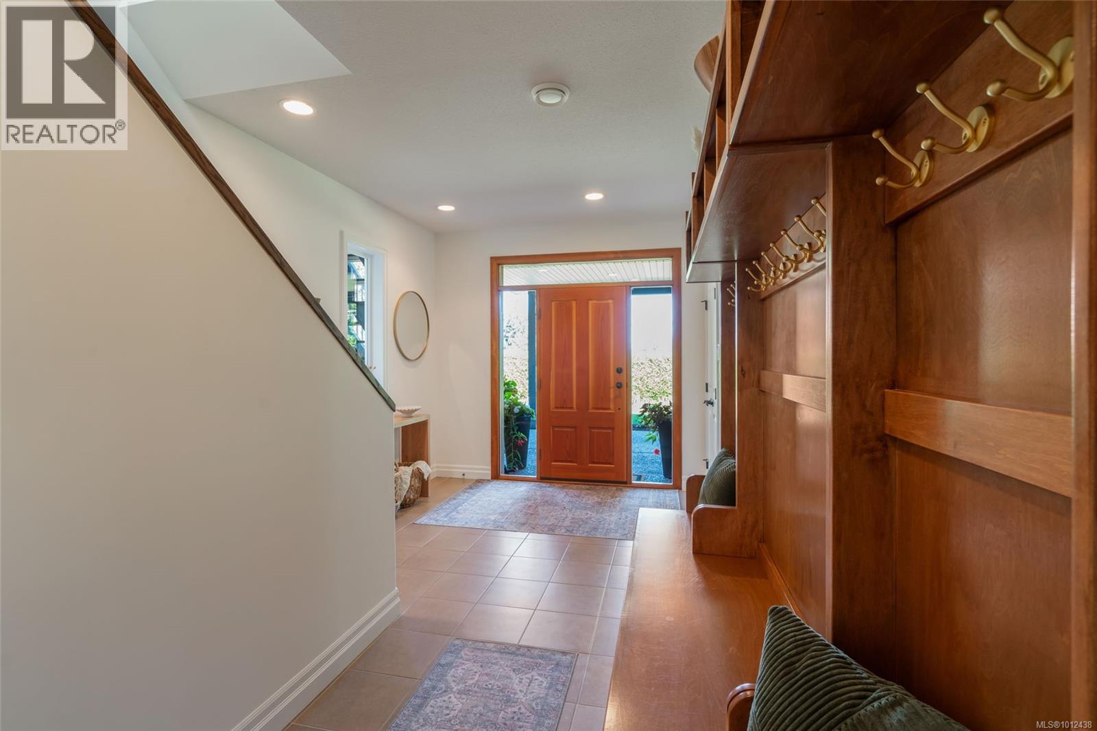 2904 Dolphin Dr, Nanoose Bay