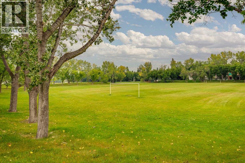 Single Family House for Sale in  Varal Place NW Varsity Calgary 