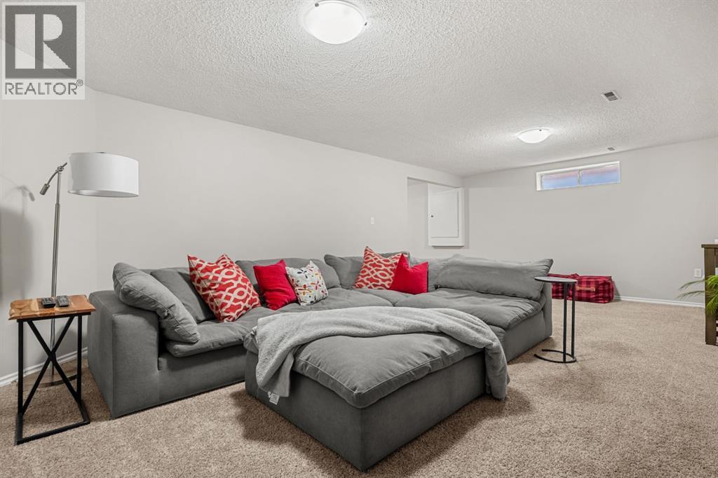 Single Family House Bungalow for Sale in  Bonaventure Drive SE Lake Bonavista Calgary 