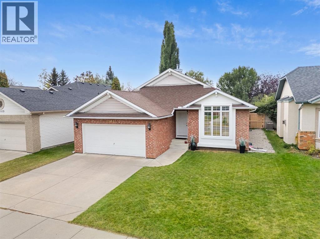 Single Family House Bungalow for Sale in  Bonaventure Drive SE Lake Bonavista Calgary 