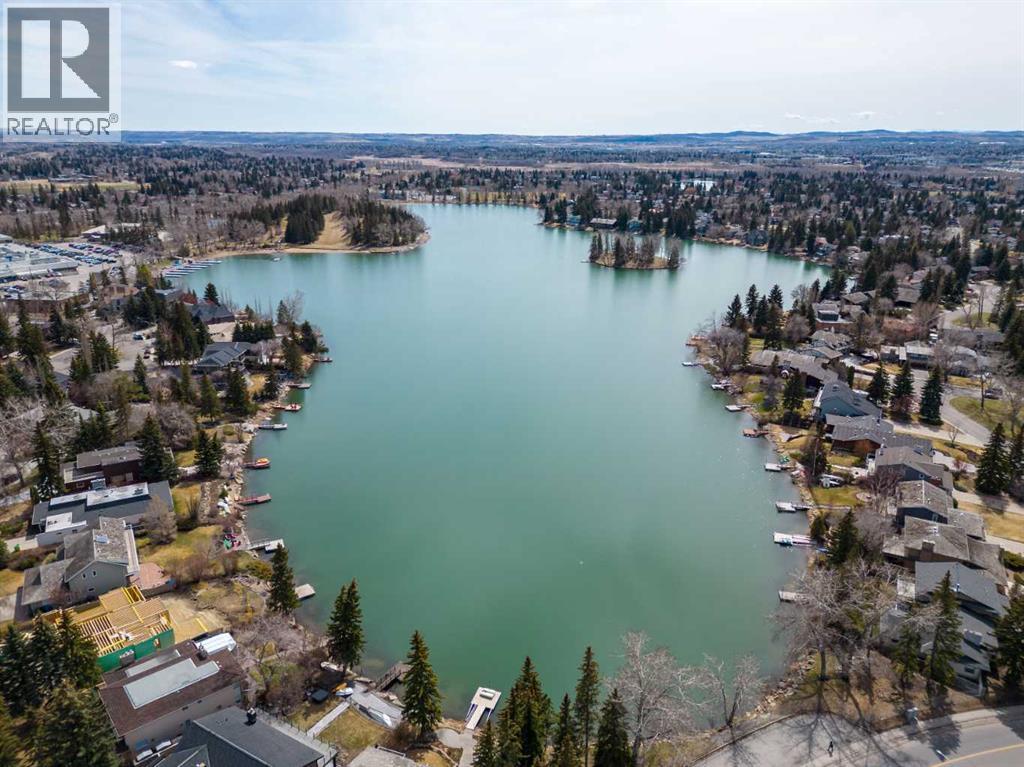 Single Family House Bi-level for Sale in  Lake Ontario Place SE Lake Bonavista Calgary 