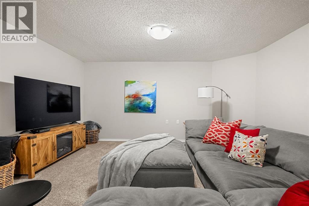 Single Family House Bungalow for Sale in  Bonaventure Drive SE Lake Bonavista Calgary 