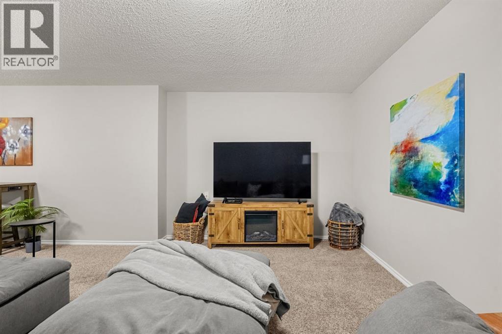 Single Family House Bungalow for Sale in  Bonaventure Drive SE Lake Bonavista Calgary 