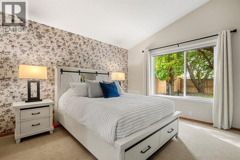 Single Family House Bungalow for Sale in  Bonaventure Drive SE Lake Bonavista Calgary 