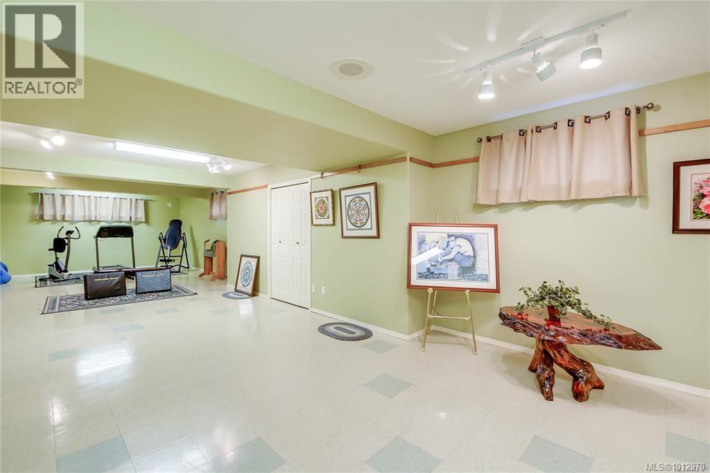 6801 Salford Rd, Port Alberni