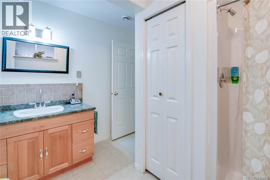 6801 Salford Rd, Port Alberni