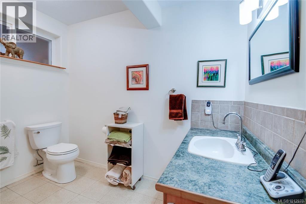 6801 Salford Rd, Port Alberni