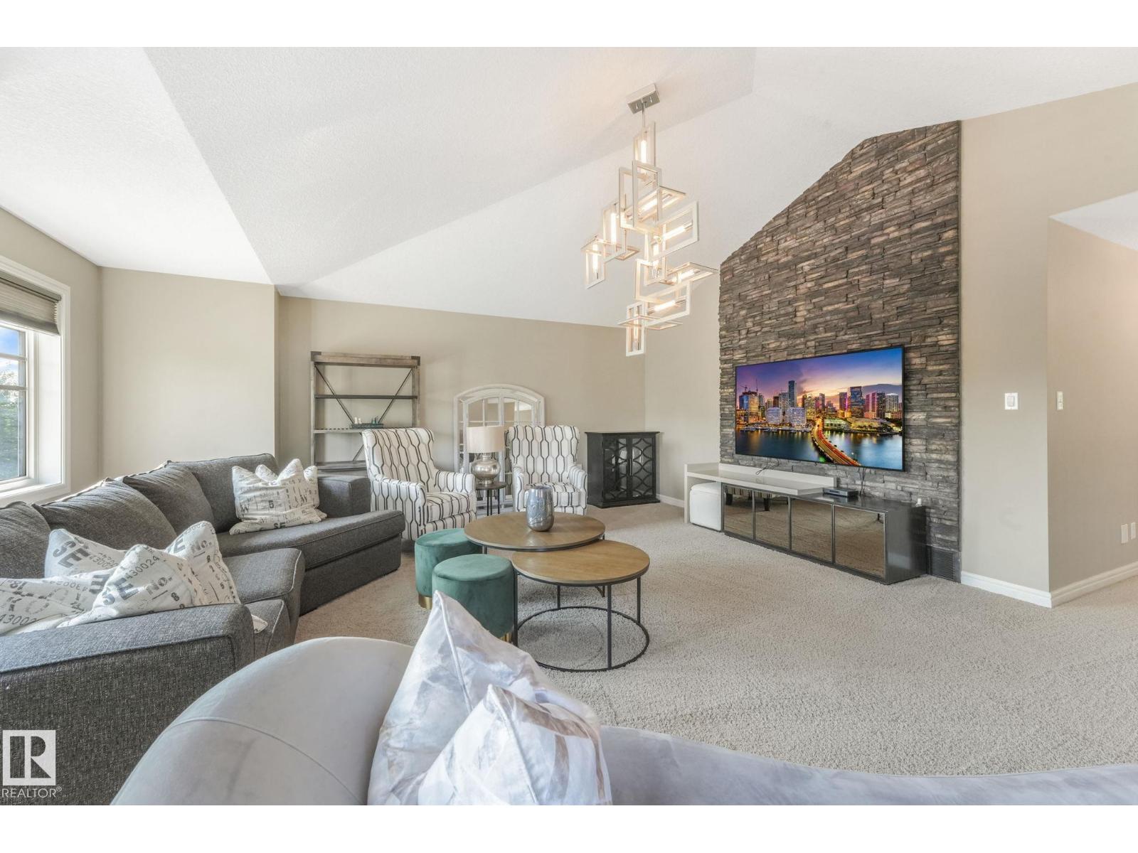 1232 CHAHLEY LANDING LD NW, Edmonton