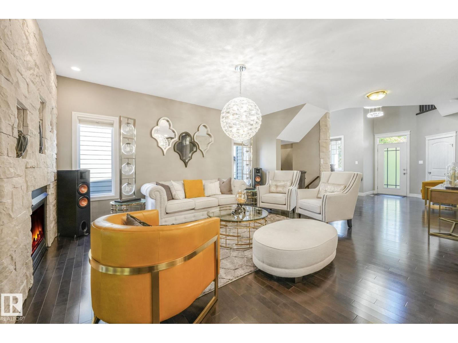 1232 CHAHLEY LANDING LD NW, Edmonton