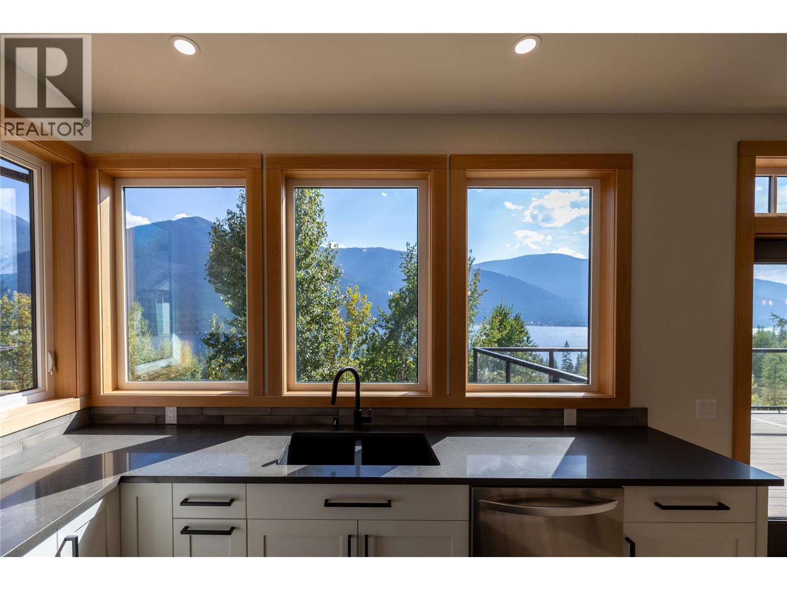 145 Lakeview Drive, Nelson