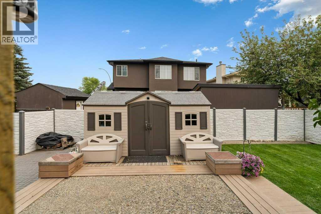Single Family House for Sale in  Sandringham Close NW Sandstone Valley Calgary 