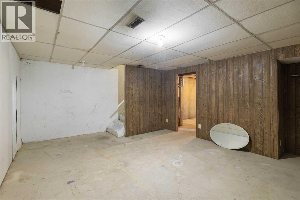 Single Family House for Sale in   Street NE Marlborough Calgary 