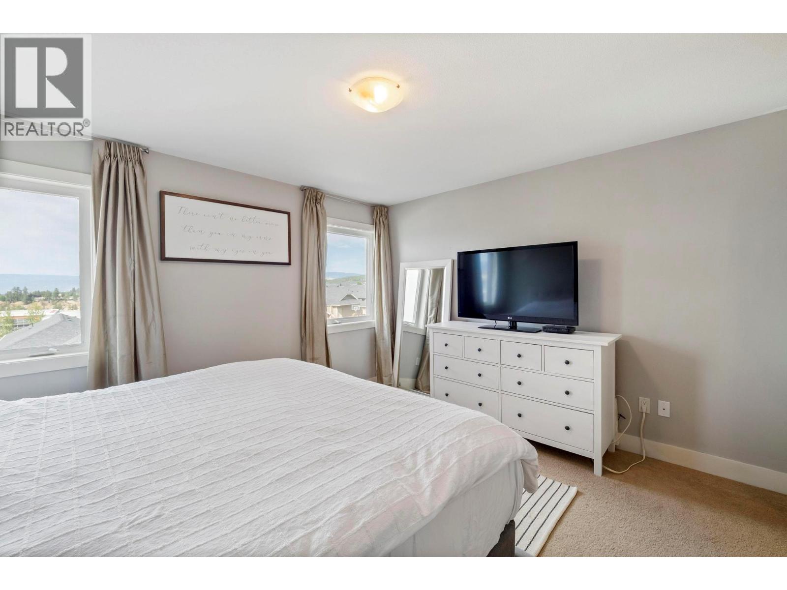  1174 Bergamot Avenue, Kelowna