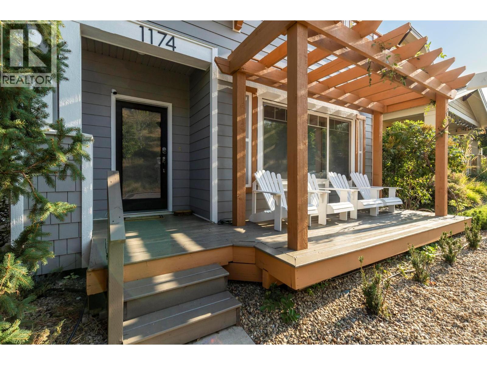  1174 Bergamot Avenue, Kelowna