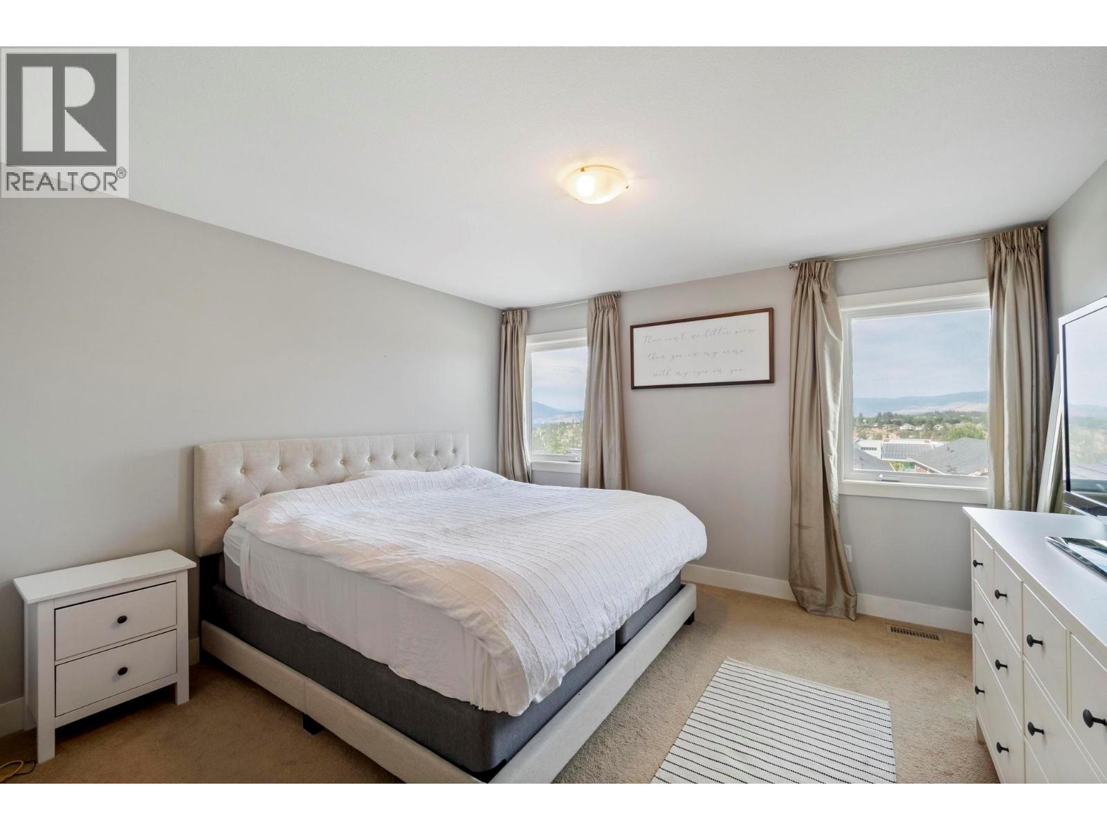  1174 Bergamot Avenue, Kelowna